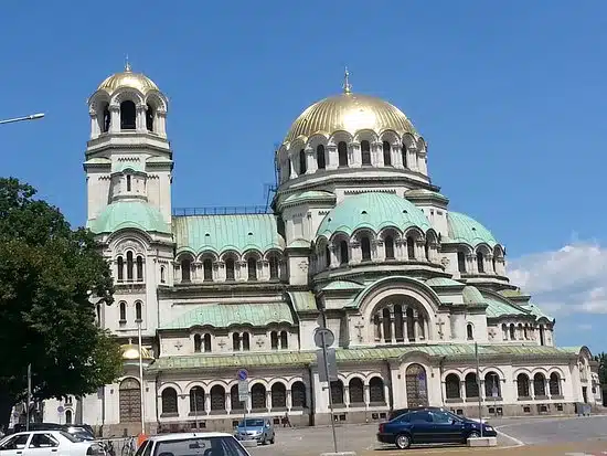 1. קתדרלת אלכסנדר נבסקי (Alexander Nevsky Cathedral) (סופיה מקומות מומלצים למטיילים)