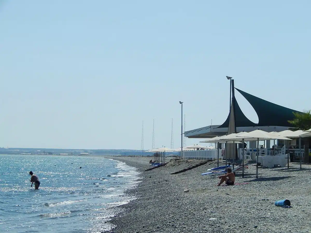 16. חוף האהבה (Lady’s Mile Beach) – חוף בתולי וקסום